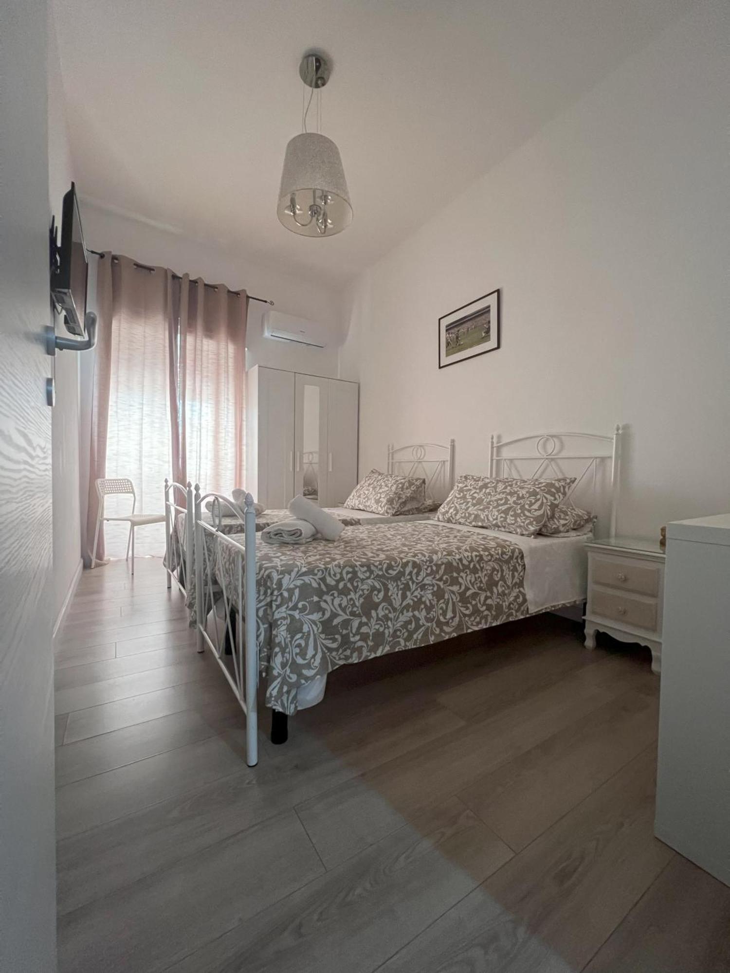 Dimora Diego Hotel Napoli Eksteriør billede